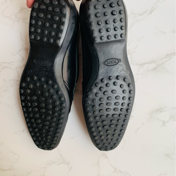 Tod’s Womens Black Leather Rubber Sole Loafers | Size 9.5 - Picture 11 of 11
